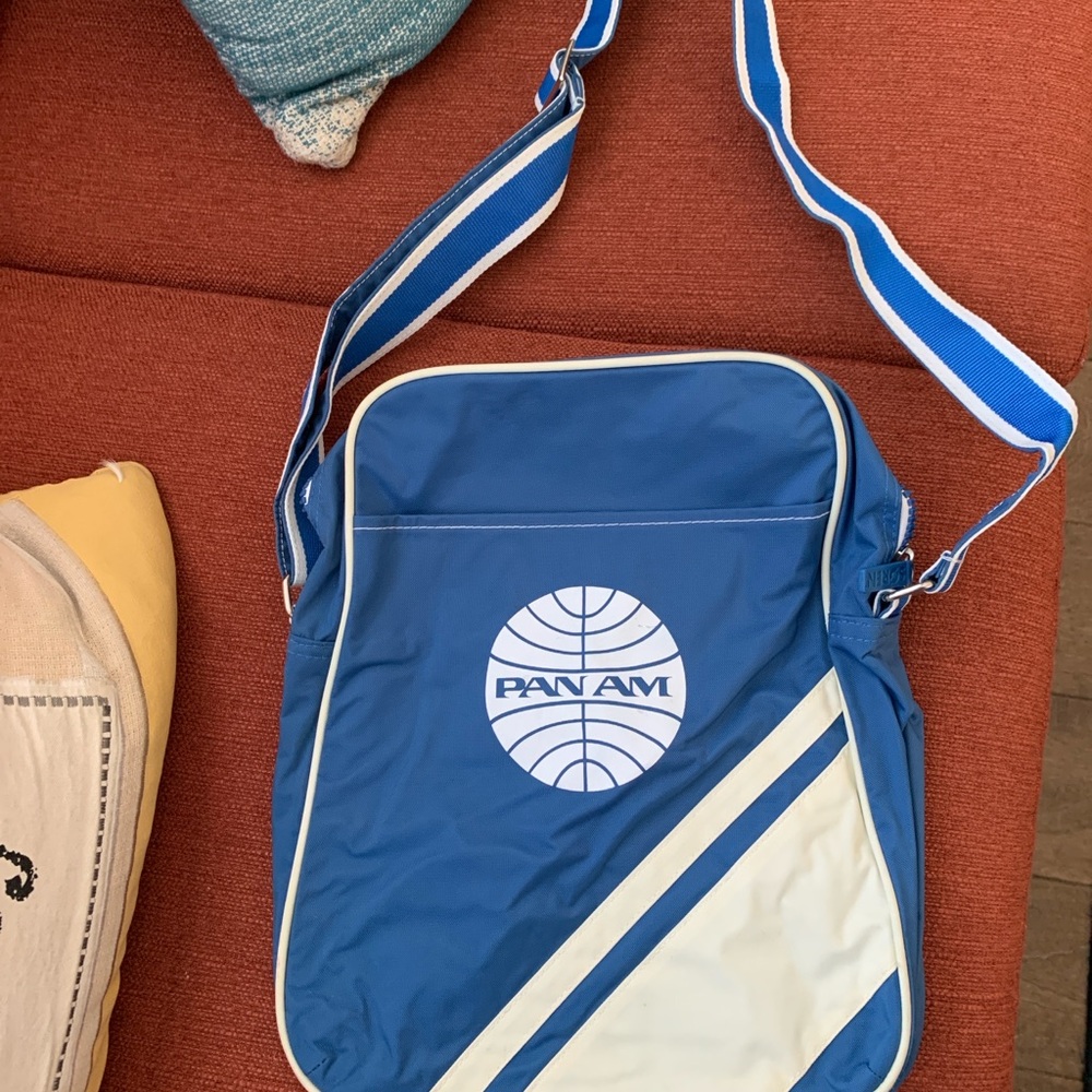Pan-Am Soren flight “Retro” bag brand new never used.
